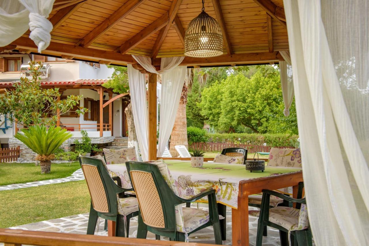 Villa Palmera Ierissos Eksteriør billede