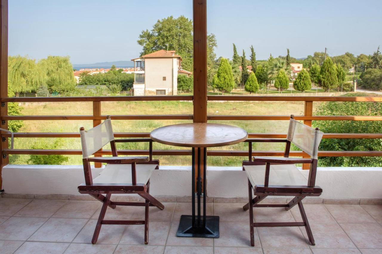 Villa Palmera Ierissos Eksteriør billede