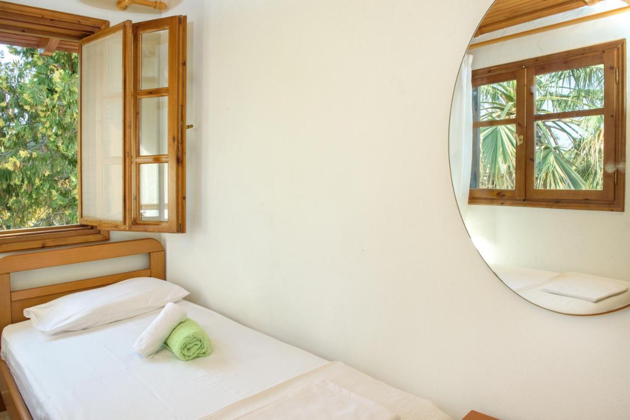 Villa Palmera Ierissos Eksteriør billede